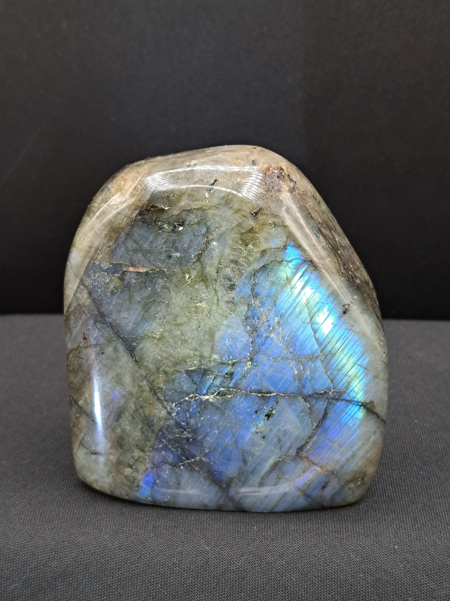 Labradorite Freeform With Blue Flash