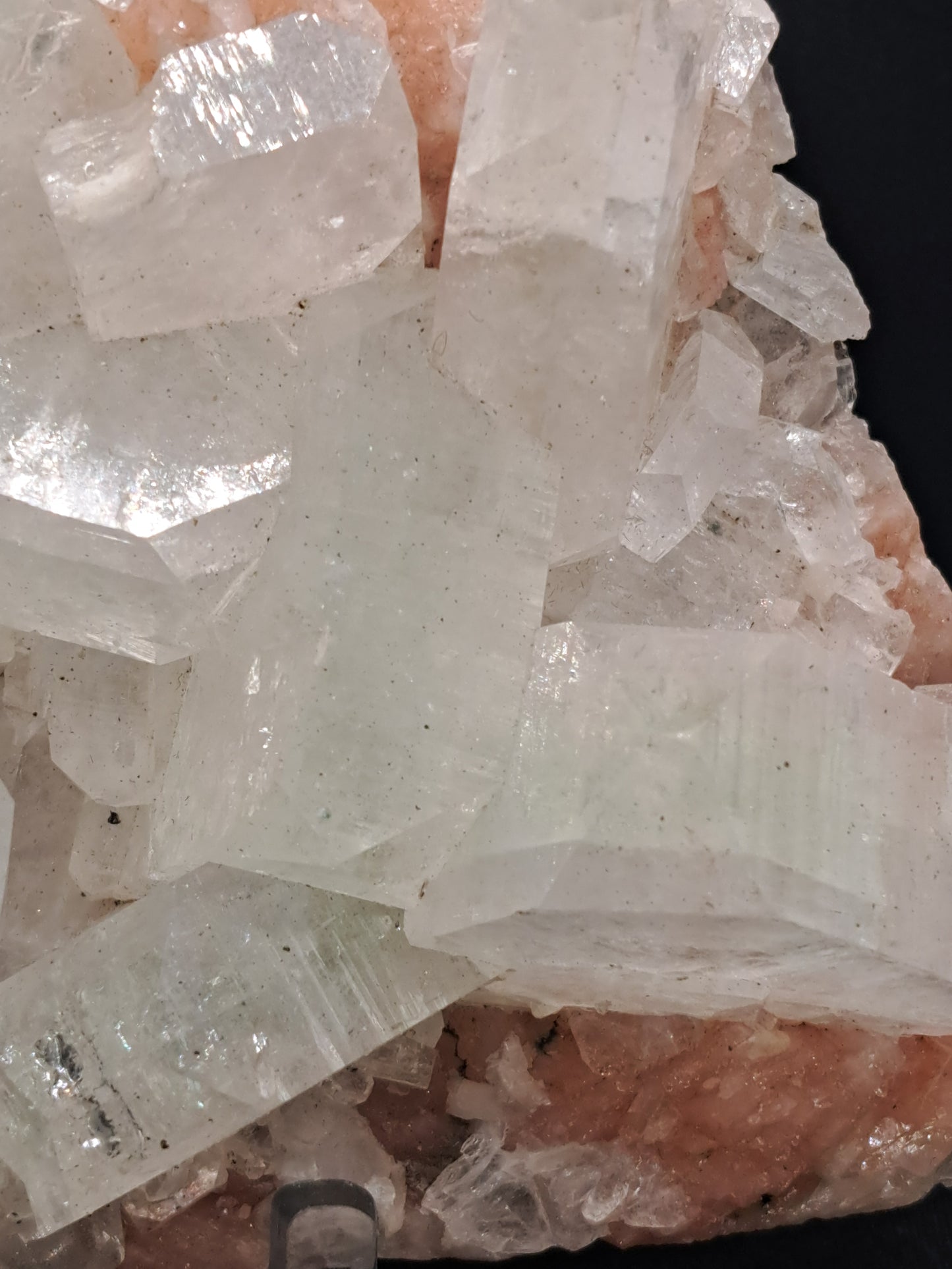 Green Apophyllite on Peach Stilbite