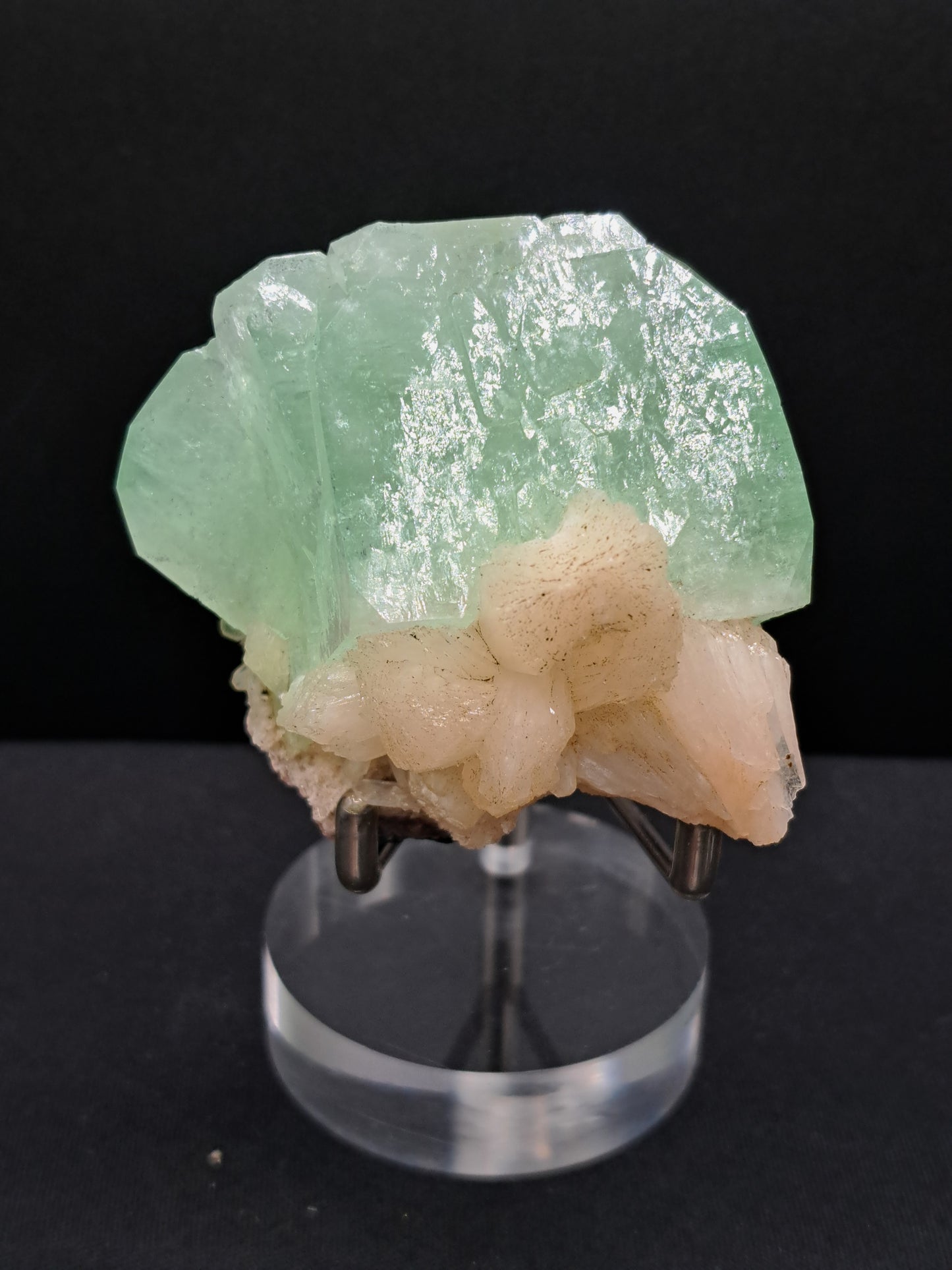 Green Apophyllite with Peach Stilbite