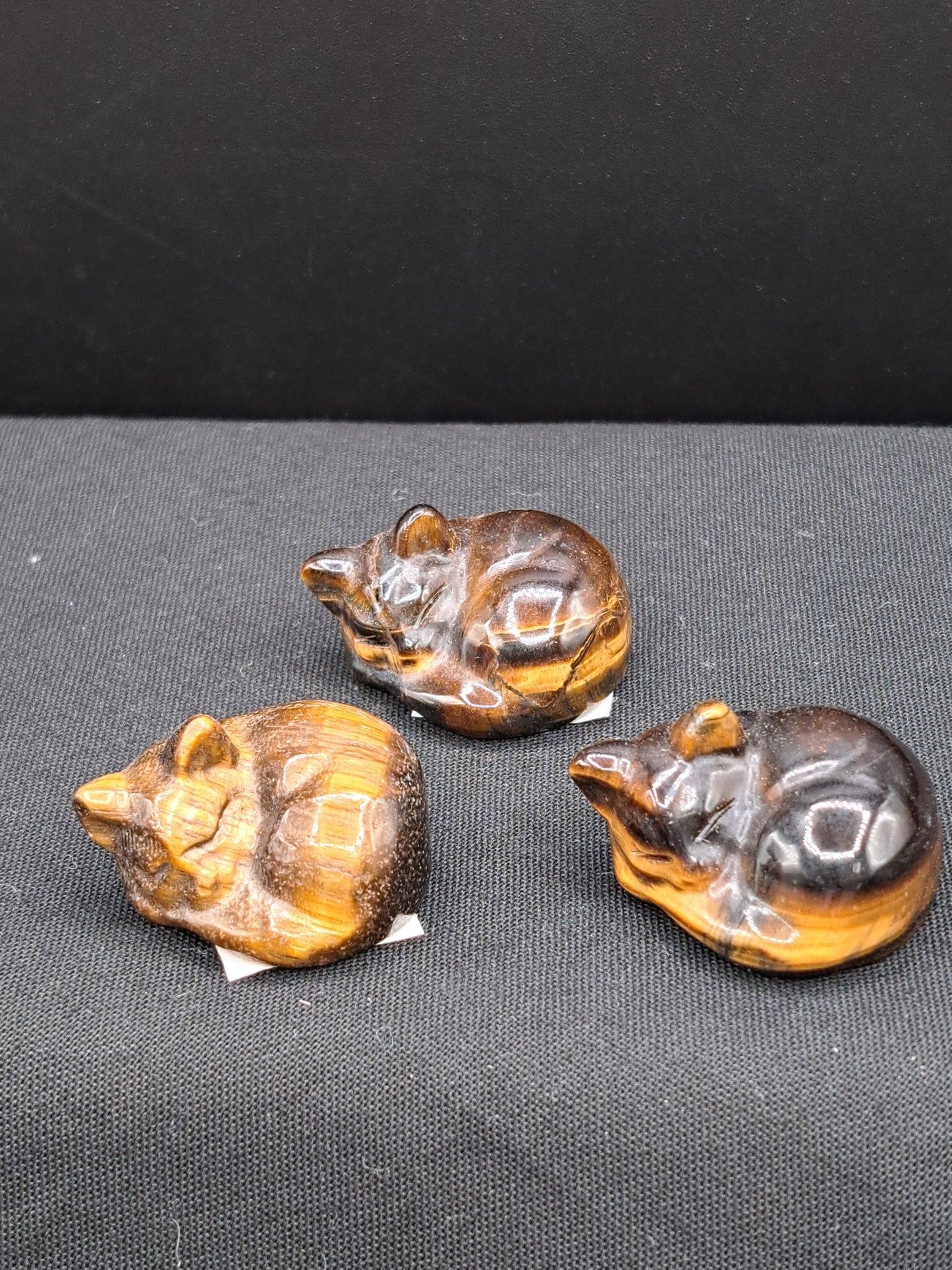 Tiger's Eye Sleeping Cat Mini Carving