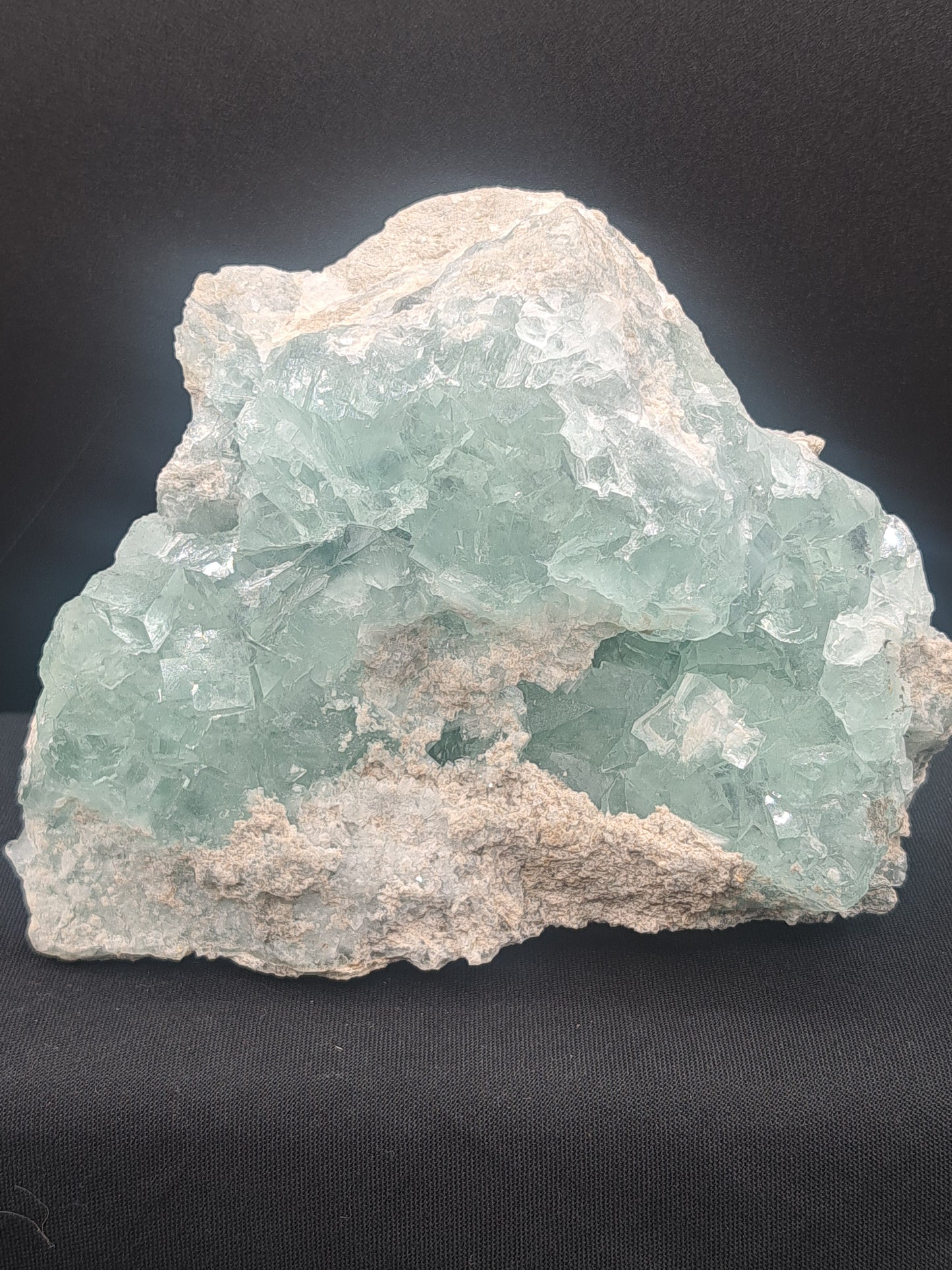 Xianghualing Mint Green Cubic Fluorite Cluster